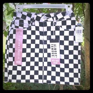 Almost Famous Jrs 3 Skirt Hot Topic Checkerboard